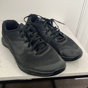 Mens Nike Metcon shoes